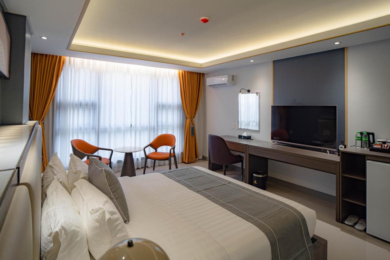 Subic Riviera Hotel And Residences Olongapo Esterno foto